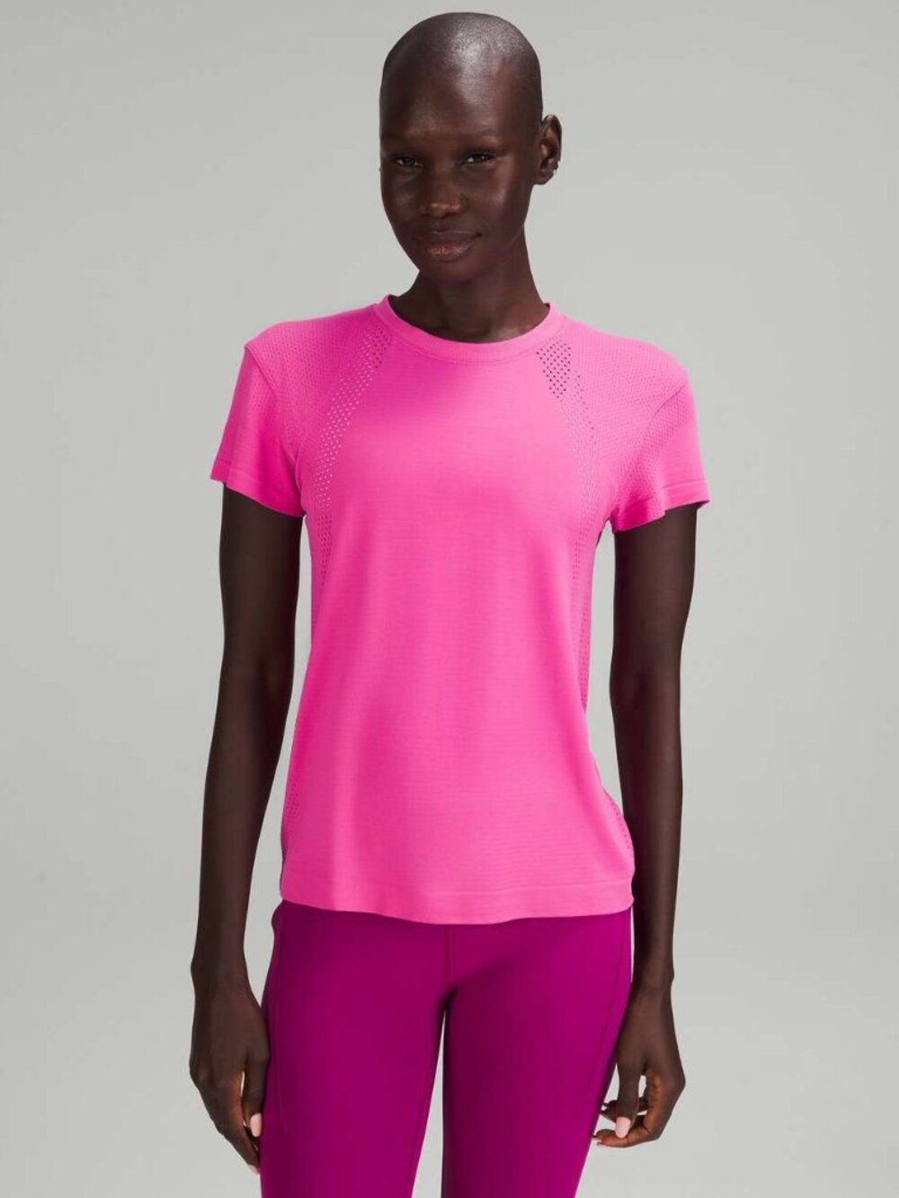 EUC Lululemon Train to Be Short-Sleeve Shirt in Sonic Pink in Size 4